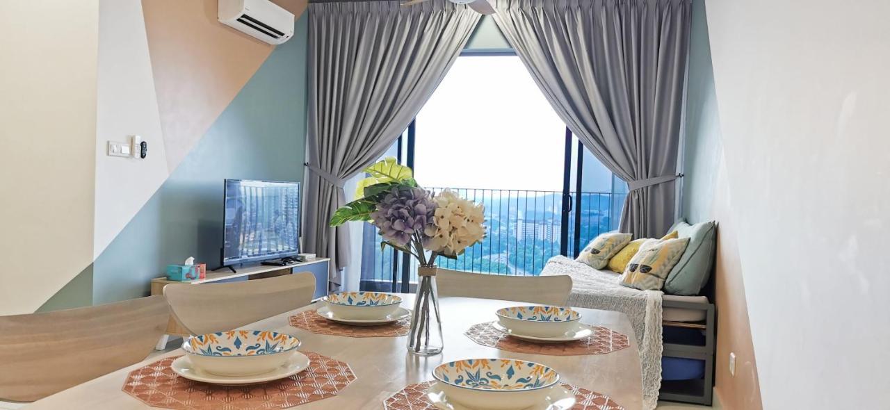 Astetica Pool & Lake View High Floor 100Mbps Wifi Netflix Seri Kembangan Zewnętrze zdjęcie